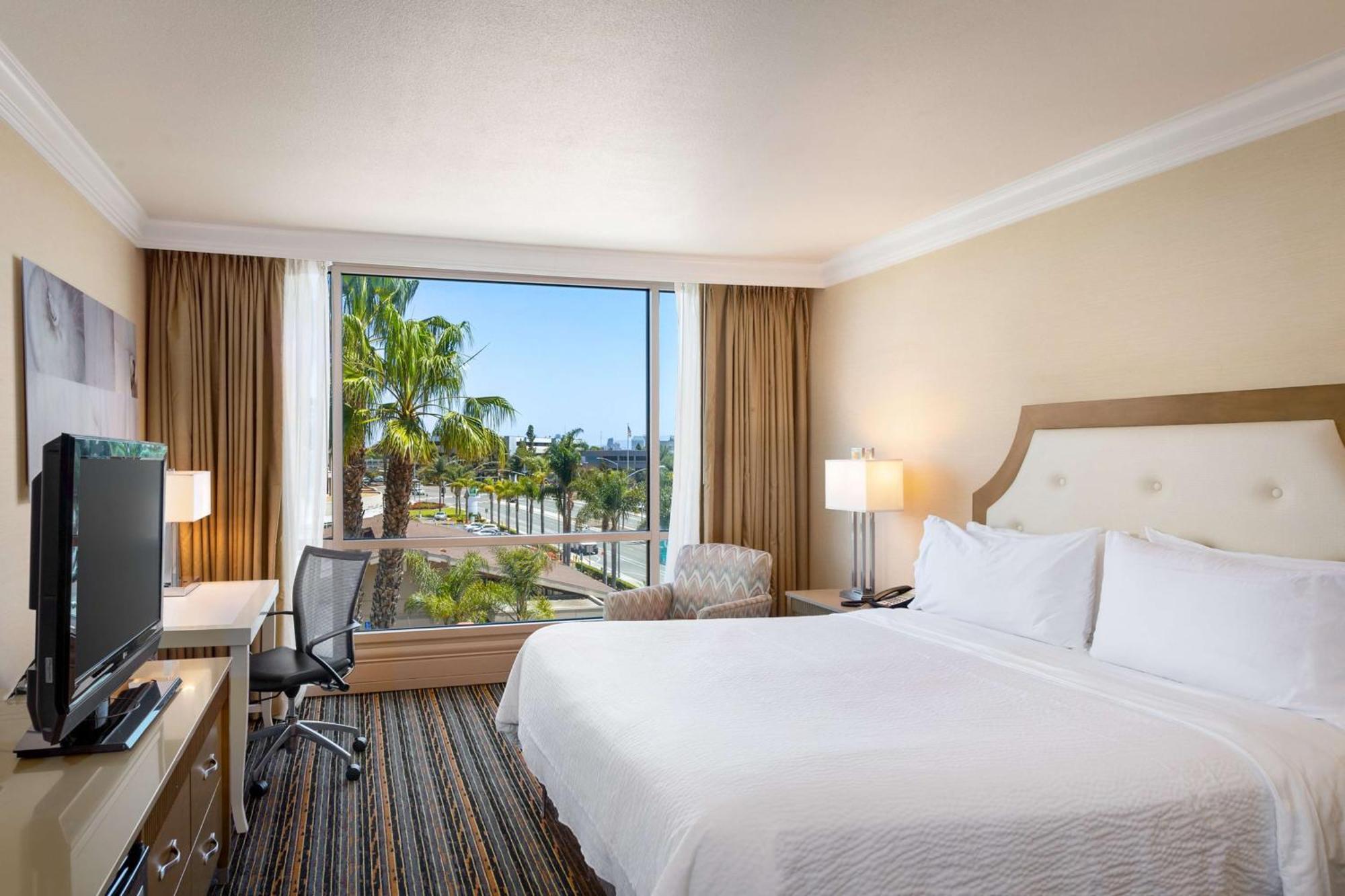 Doubletree By Hilton San Diego Bayside Exterior foto