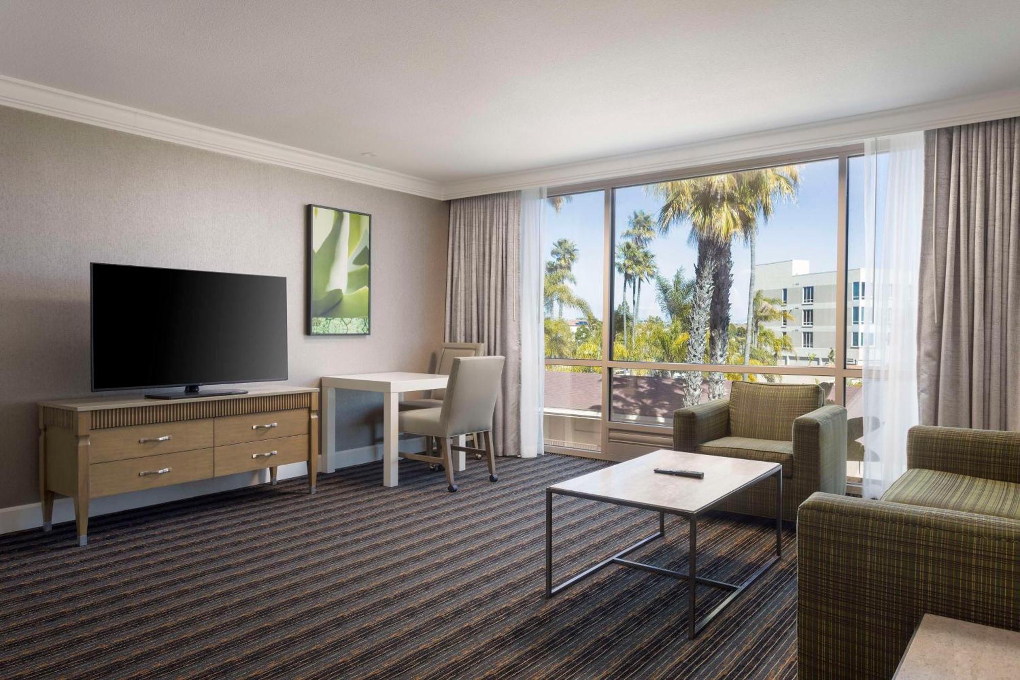 Doubletree By Hilton San Diego Bayside Exterior foto